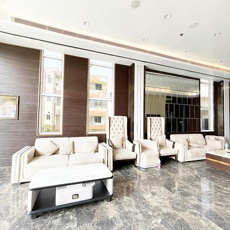 Hotel Tbs In פורי מראה חיצוני תמונה