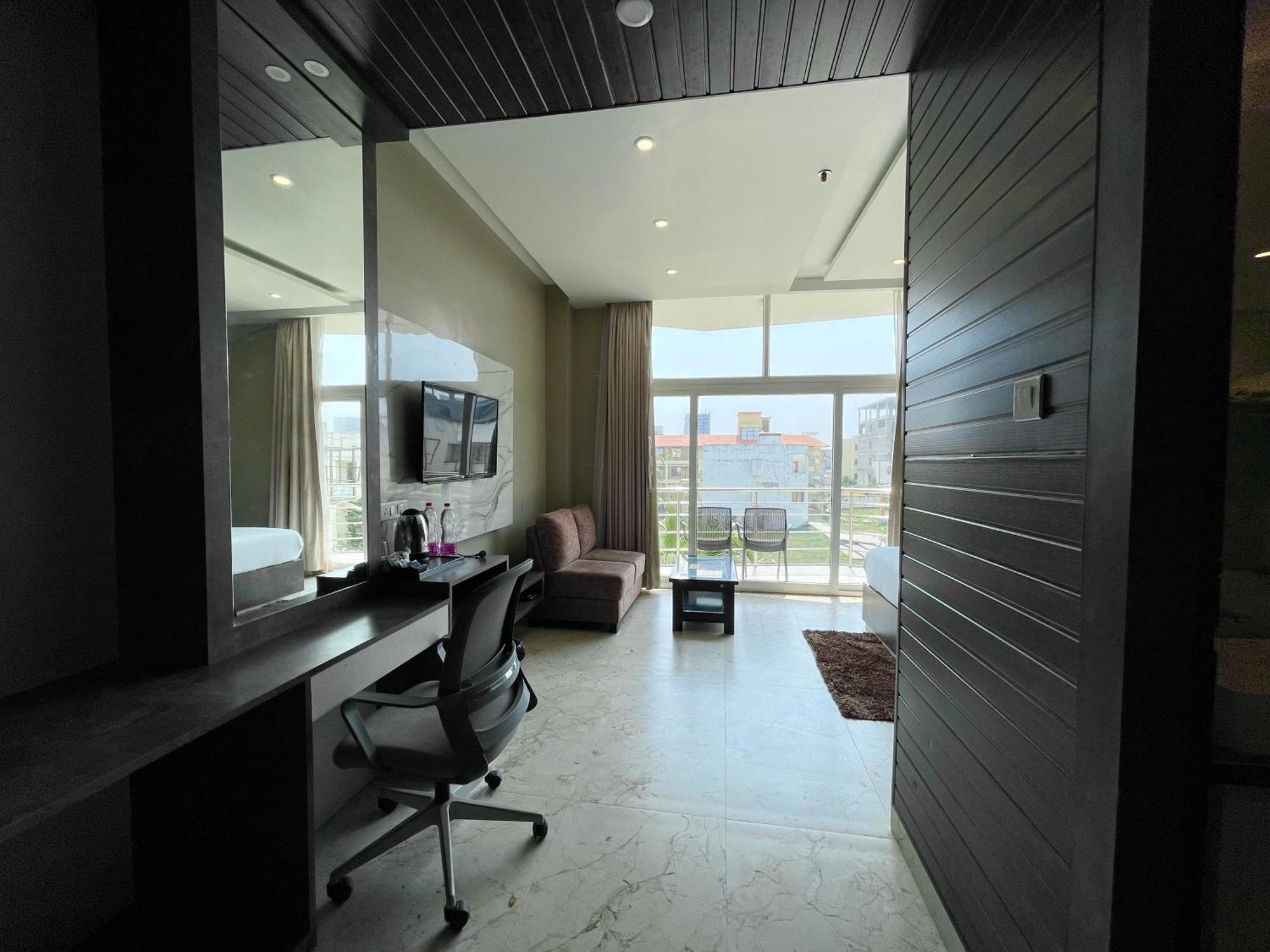 Hotel Tbs In פורי מראה חיצוני תמונה