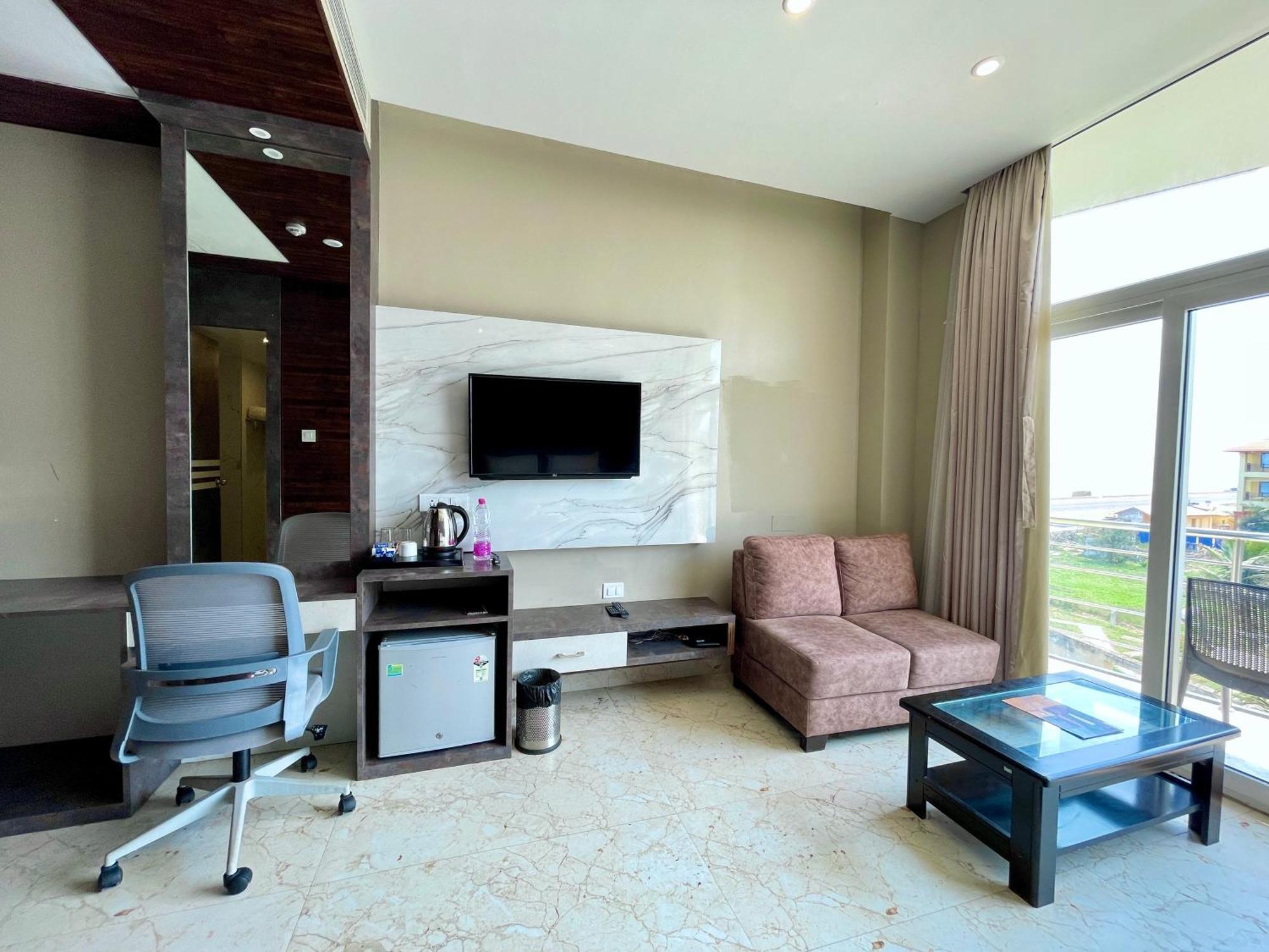 Hotel Tbs In פורי מראה חיצוני תמונה
